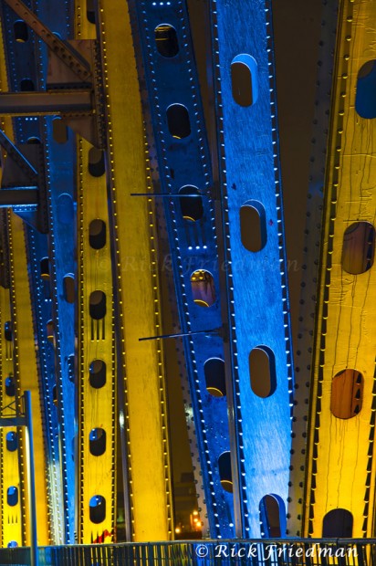 Little Rock bridge lighting
