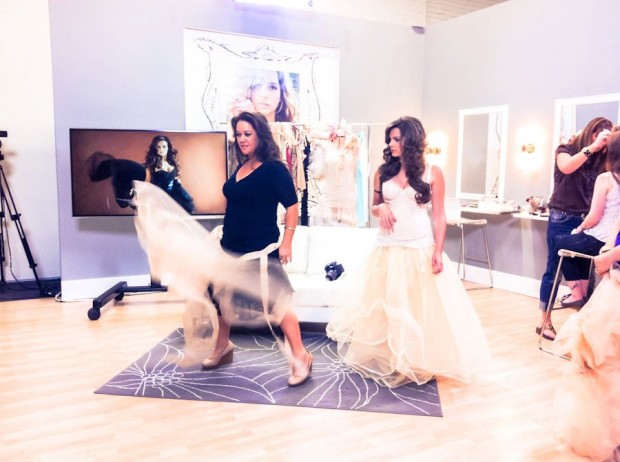 552055_518315718194248_194152868_n