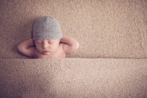 newborn photography tricks