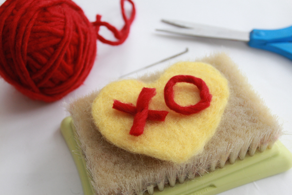 Learn how to make these adorable conversation heart crafts on the CreativeLive blog!