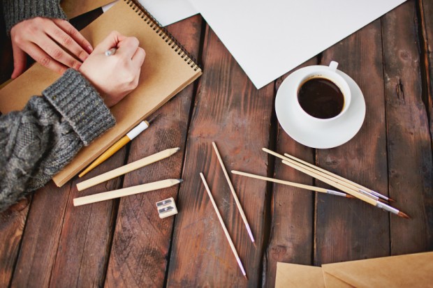 freelance artist at work