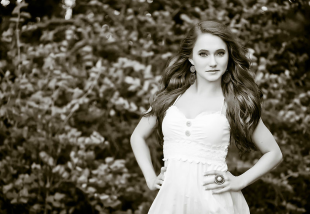 senior picture outfit ideas