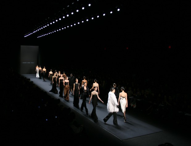 04 Carmen_Marc_Valvo_2-2008