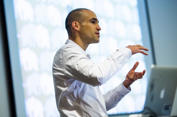 Nir Eyal on Stage CreativeLive Instructor Hooked How to Keep Customers Coming Back