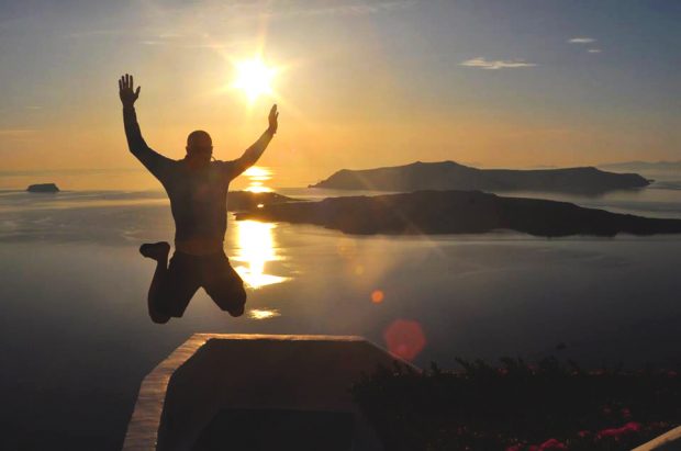 How to Earn 200,000 Travel Points in 6 Weeks on CreativeLive