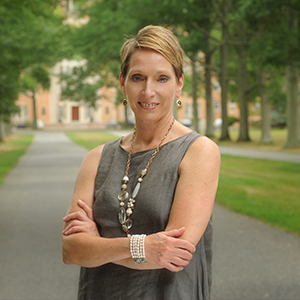 How These 12 Freelancers Earn Over $100,000 Helen Patrikis