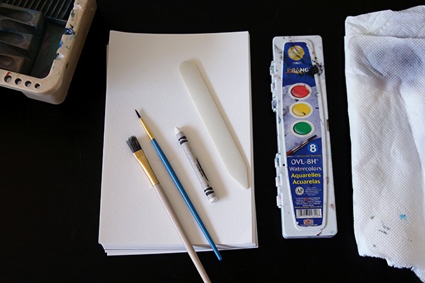 Make your own DIY watercolor thank-you cards with tips from CreativeLive.