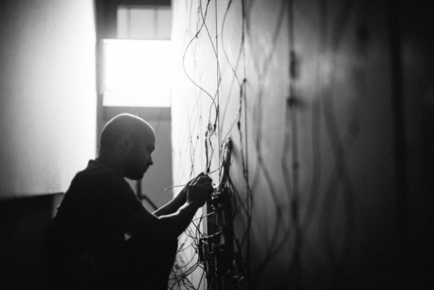 Using LEDs to Create a Controllable Grid Wall