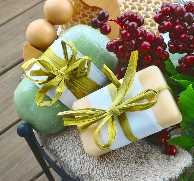 It doesn't have to be fancy to be stylish. Check out The Maker's Guide to Merchandising from the Kitchen on CreativeLive.