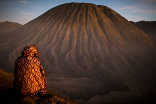 Win a Critique with World-Renowned Photojournalist Ron Haviv