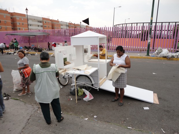 Learn more about embroidery, knitting, and the craftivism of Amor Muñoz on the CreativeLive blog.