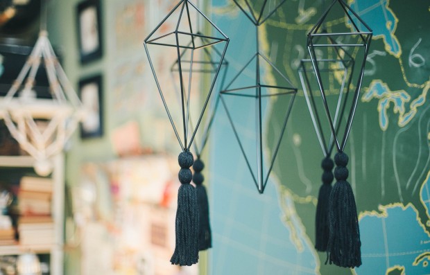 Learn how to make these super stylish himmeli mobiles using cocktail straws!