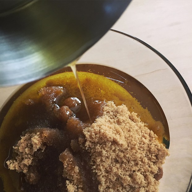 Find the directions for this refreshing brown sugar scrub recipe on the CreativeLive blog.