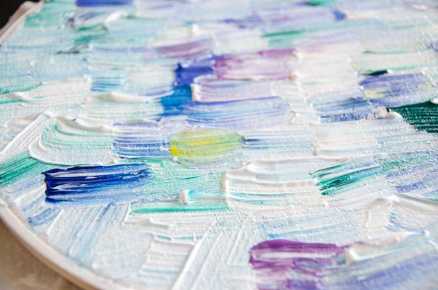 Get tips on picking paint colors to create totally unique embroidery hoop art on the CreativeLive blog.