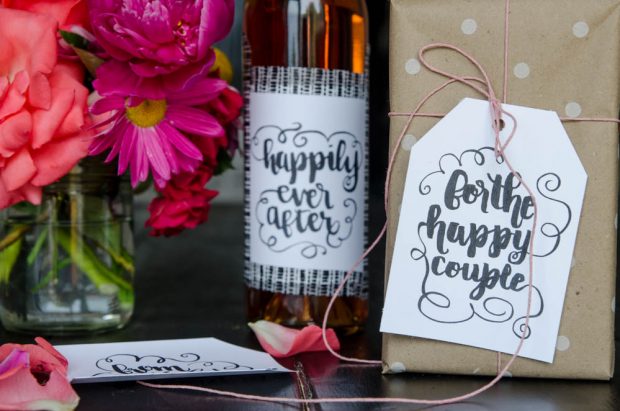 Love these brush-lettered wedding gift tags? Download the PDF on the CreativeLive blog.