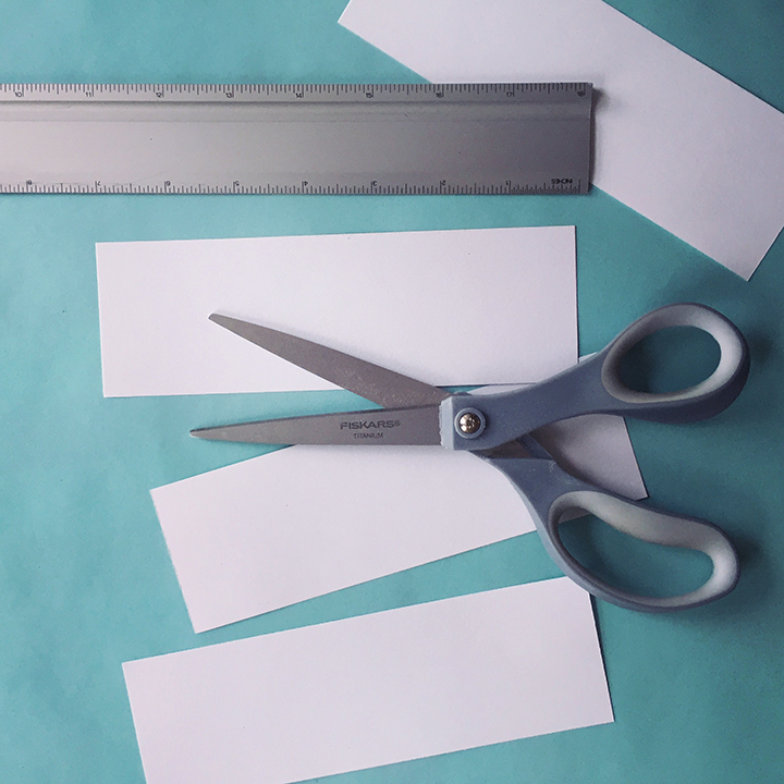 Party crackers, traditionally known as Christmas Crackers, can easily be dressed up as a DIY party favor to celebrate any occasion!