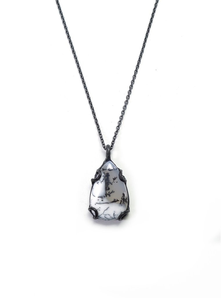 Go the CreativeLive blog for all the Classes and Gifts All Etsy Sellers Need in 2018.