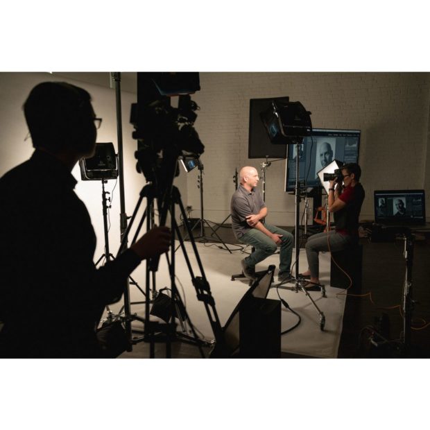 commercial photography careers: commercial and portrait photographer in action 