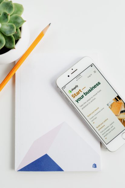 shopify e-commerce platform